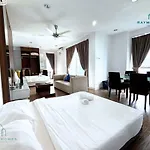 Gurney Drive Mansion One Serviced Apartment